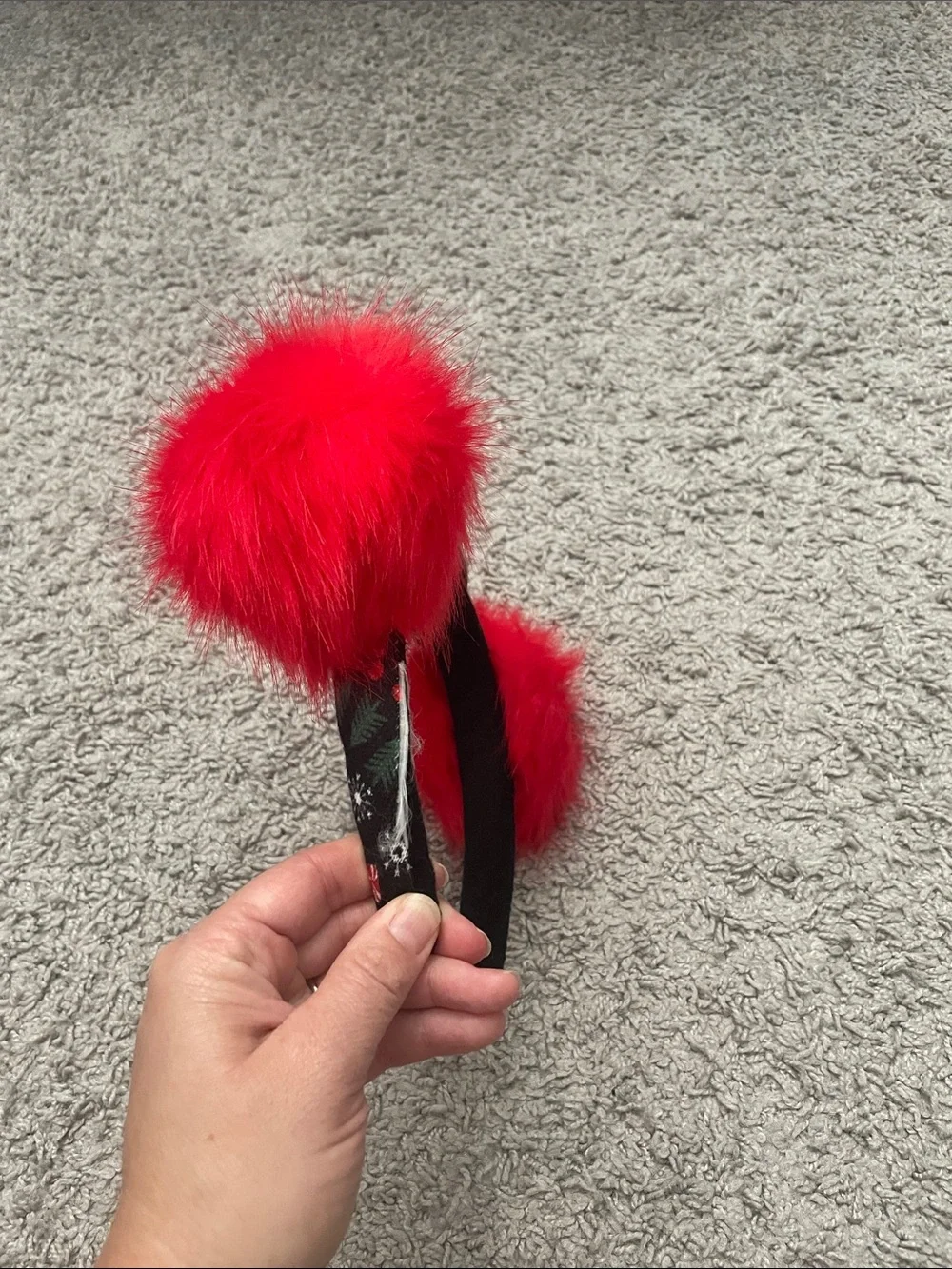 Disney Christmas Red Pom Pom Minnie Ear with Black Holiday Bow
